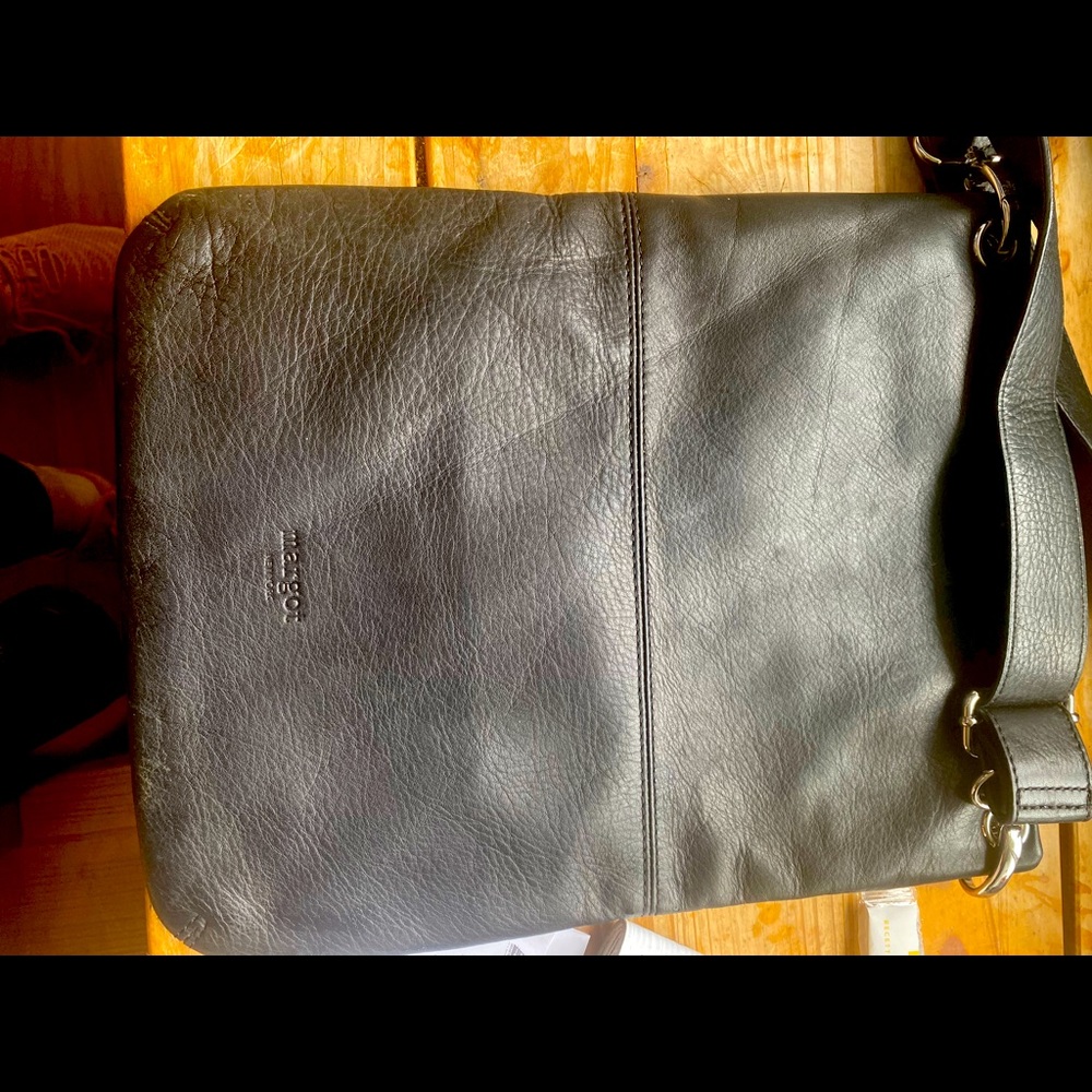 Margot crossbody bag black leather